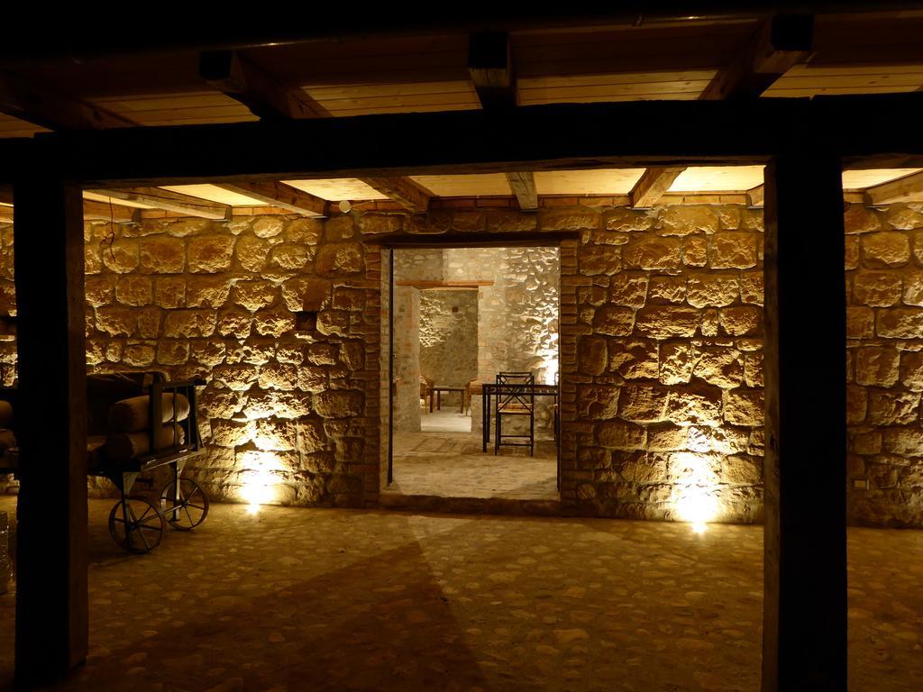Pietre Di Fiume Villa Apice Exterior photo